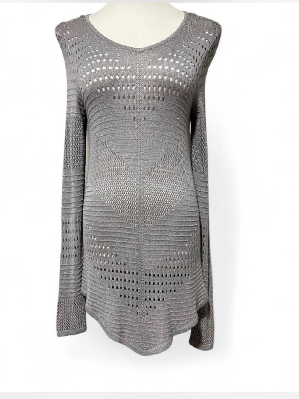 NWOT Jennifer Lopez Gray Open-Weave Scoop Neck Sweater